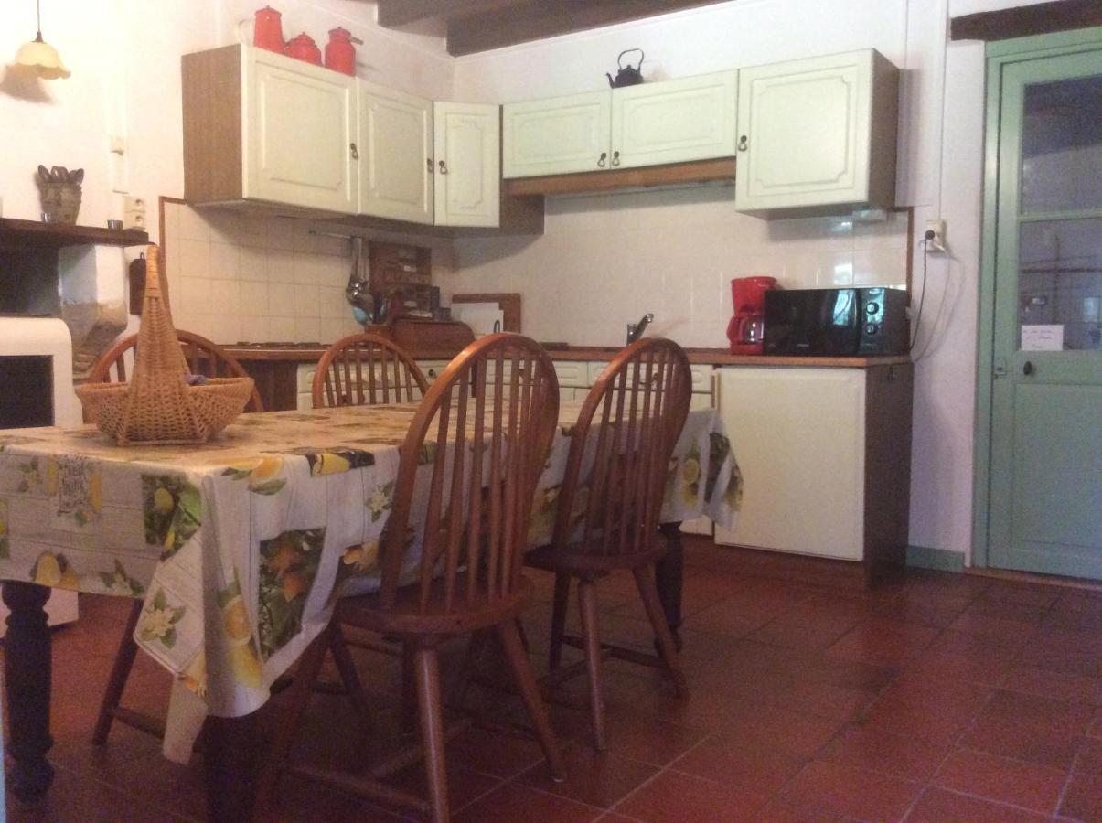 Contesdunegrandmere Vila Orsennes Exterior foto
